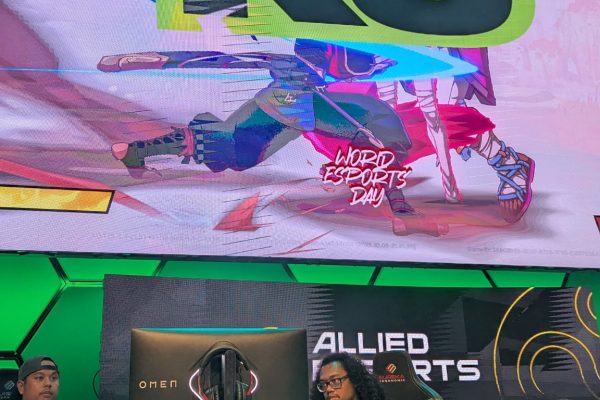 GAME ON AT THE LUXOR: HYPERX ARENA LEVELS UP FOR WORLD ESPORTS DAY